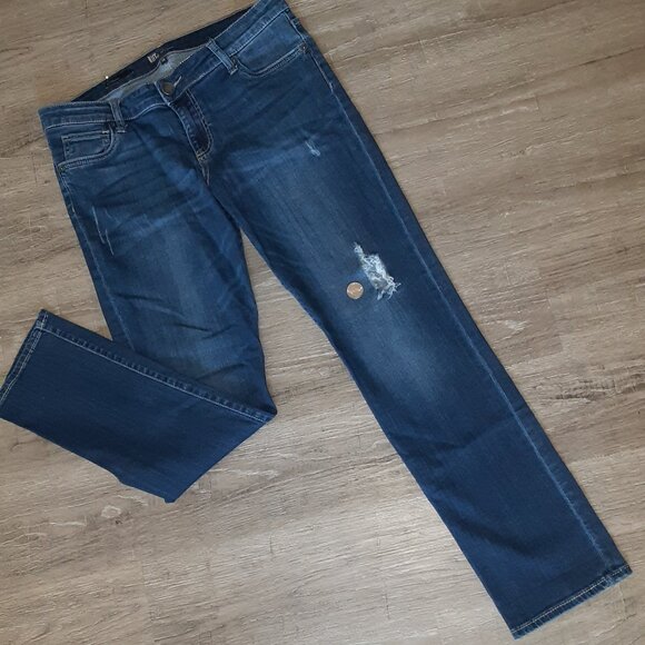 Kut from the Kloth * Sz 10 * Distressed Boyfriend * Blue Jeans * Stretchy Comfy - Picture 7 of 12